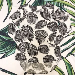 SHEIN Black and White Leaf Print High-Low Blouse